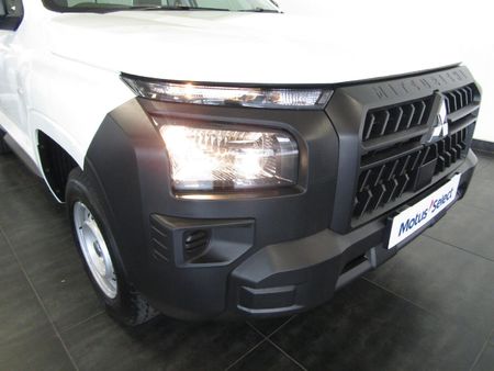 2025-Mitsubishi-Triton-24-Di-SC-GL-Single-Cab_18