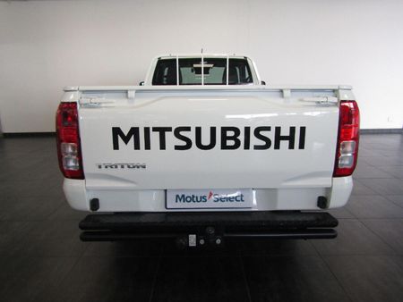 2025-Mitsubishi-Triton-24-Di-SC-GL-Single-Cab_5