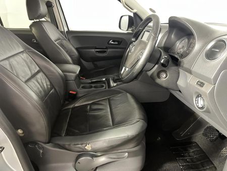 2015-Volkswagen-Amarok-20-BiTDI-Highline-132kW-4Motion-Double-Cab_9