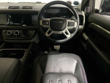 2021-Land-Rover-Defender-90-D240-HSE-X-Dynamic-177kW_16
