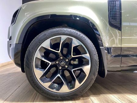 2021-Land-Rover-Defender-90-D240-HSE-X-Dynamic-177kW_5