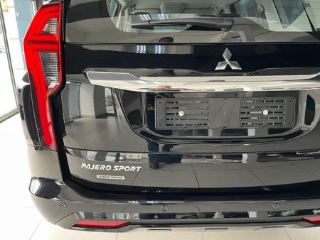 2026-Mitsubishi-Pajero-Sport-24D-Auto_9