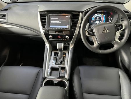 2026-Mitsubishi-Pajero-Sport-24D-Auto_20