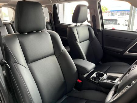 2026-Mitsubishi-Pajero-Sport-24D-Auto_28