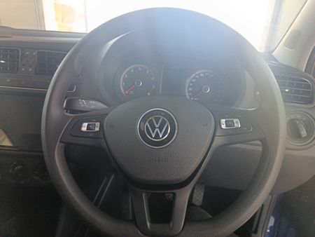 2025-Volkswagen-Polo-Vivo-14_9