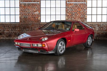1981-Porsche-928-S_0