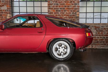 1981-Porsche-928-S_14