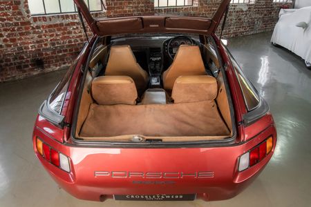 1981-Porsche-928-S_18