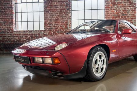 1981-Porsche-928-S_20