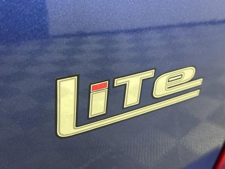 2006-Opel-Corsa-14i-Club_8
