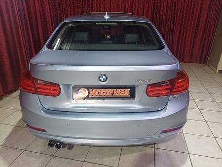 2014-BMW-3-Series-328i-Luxury-Auto_6