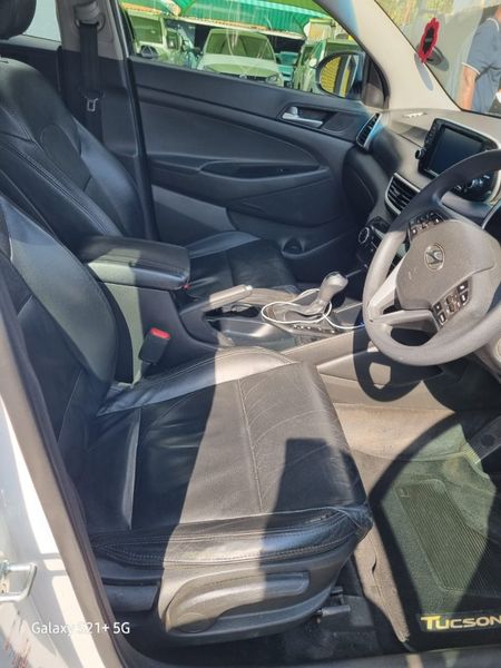 2022-Hyundai-Tucson-20-Elite-Auto_5