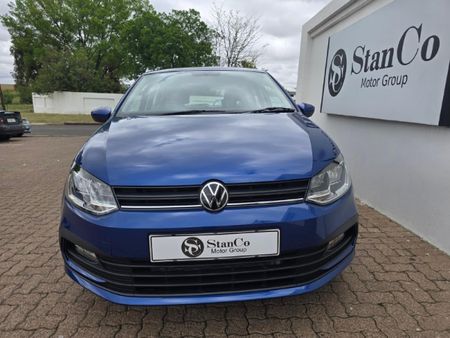 2025-Volkswagen-Polo-Vivo-14-Life_0