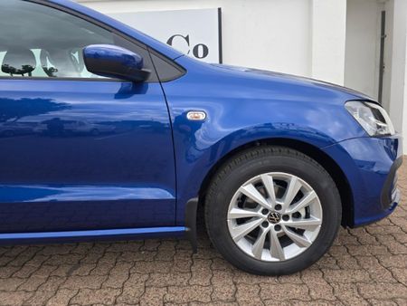 2025-Volkswagen-Polo-Vivo-14-Life_4