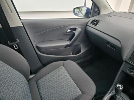 2025-Volkswagen-Polo-Vivo-14-Life_8