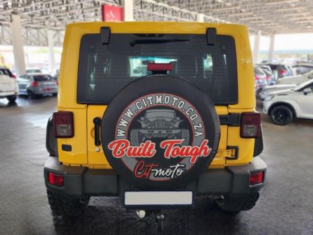 2016-Jeep-Wrangler-Unlimited-Sahara-36-V6-Auto_3