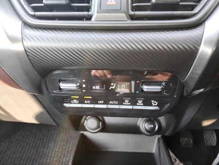 2026-Suzuki-Fronx-15-GL_12