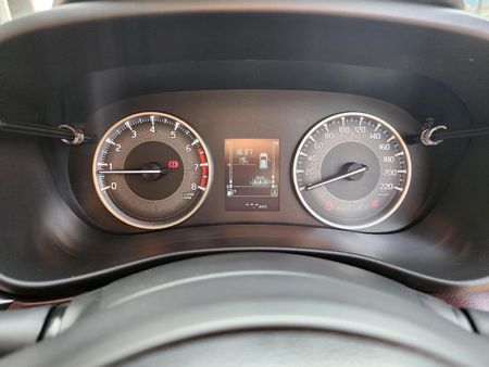 2026-Suzuki-Fronx-15-GL_14