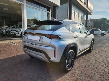 2026-Suzuki-Fronx-15-GL_6