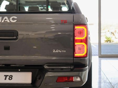 2025-JAC-T8-20-CTI-Super-Lux-Double-Cab_10