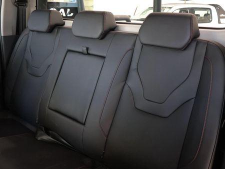 2025-JAC-T8-20-CTI-Super-Lux-Double-Cab_16