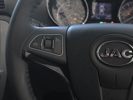 2025-JAC-T8-20-CTI-Super-Lux-Double-Cab_24