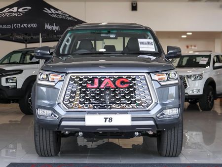 2025-JAC-T8-20-CTI-Super-Lux-Double-Cab_4