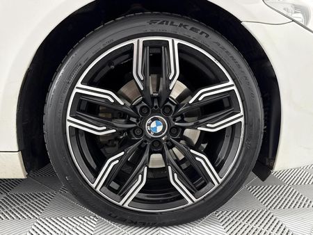 2013-BMW-5-Series-520d-Auto-M-Sport_4