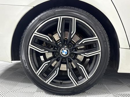 2013-BMW-5-Series-520d-Auto-M-Sport_6