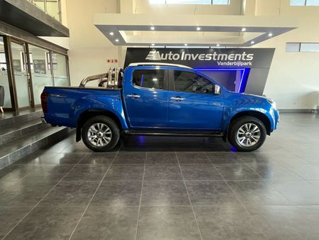 2021-Isuzu-D-Max-300-LX-4x4-Auto-Double-Cab_7