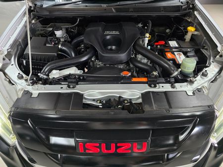 2020-Isuzu-D-Max-250-HO-X-Rider-Auto-Double-Cab_13