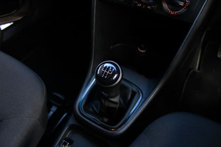 2020-Volkswagen-Polo-Vivo-14-Comfortline-5-dr-SOUND-EDITION_18