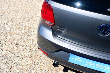 2020-Volkswagen-Polo-Vivo-14-Comfortline-5-dr-SOUND-EDITION_7