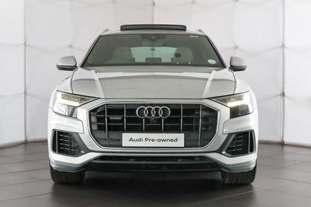 2019-Audi-Q8-55-TFSI-quattro-Auto_4