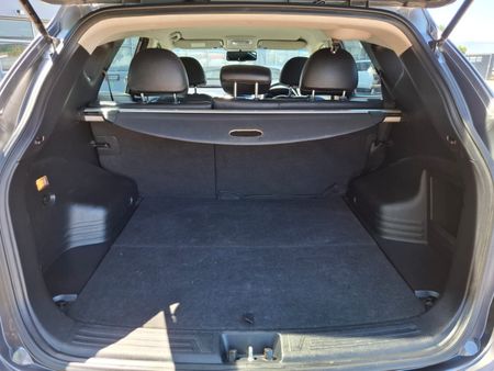 2011-Hyundai-ix35-20-GLS-Executive_26
