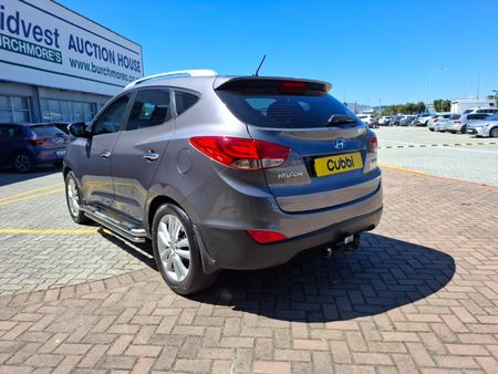 2011-Hyundai-ix35-20-GLS-Executive_6