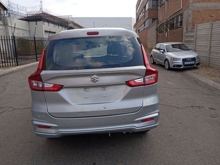 2024-Suzuki-Ertiga-15-GL_9