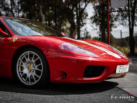 2000-Ferrari-360-Modena_9