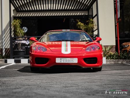 2000-Ferrari-360-Modena_2