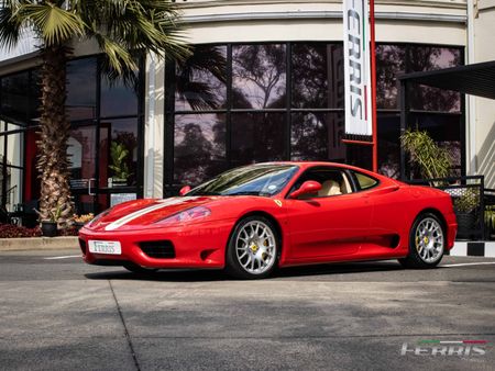 2000-Ferrari-360-Modena_8