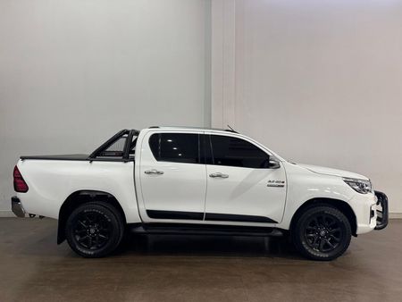 2019-Toyota-Hilux-28-GD-6-Raised-Body-Raider-Double-Cab_2