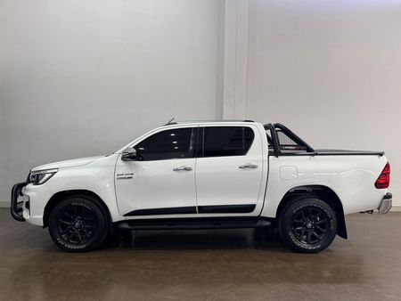 2019-Toyota-Hilux-28-GD-6-Raised-Body-Raider-Double-Cab_5