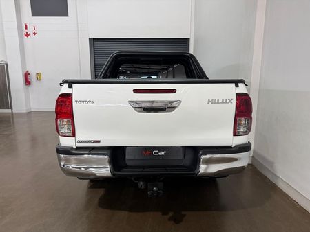 2019-Toyota-Hilux-28-GD-6-Raised-Body-Raider-Double-Cab_7