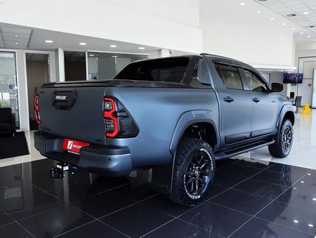 2025-Toyota-Hilux-28-GD-6-Raised-Body-Legend-RS-4x4-Auto-Double-Cab_4
