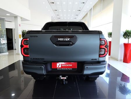 2025-Toyota-Hilux-28-GD-6-Raised-Body-Legend-RS-4x4-Auto-Double-Cab_6