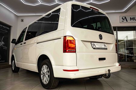 2018-Volkswagen-Kombi-20-TDI-Auto-103kW-Trendline_7