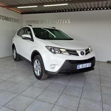 2014-Toyota-RAV4-22-D-4D-GX_0