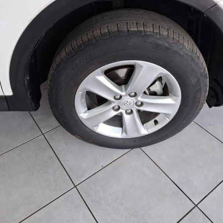 2014-Toyota-RAV4-22-D-4D-GX_16