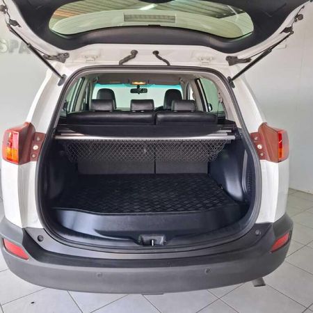 2014-Toyota-RAV4-22-D-4D-GX_5