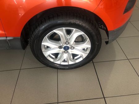 2013-Ford-EcoSport-10-EcoBoost-Trend_11